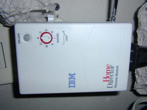 Room_md.JPG (23476 bytes)